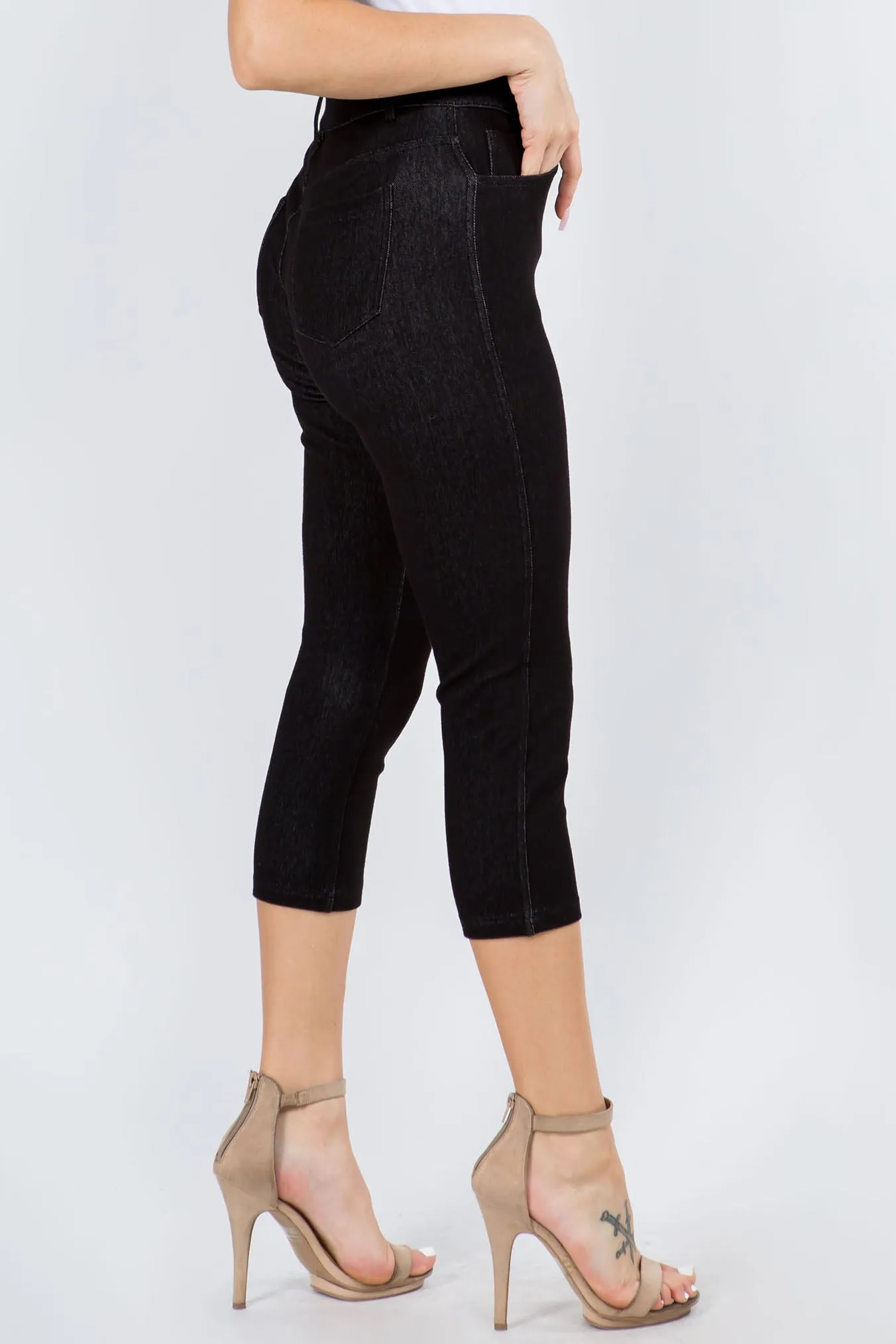 High-Rise Capri 5-Pocket Jeggings