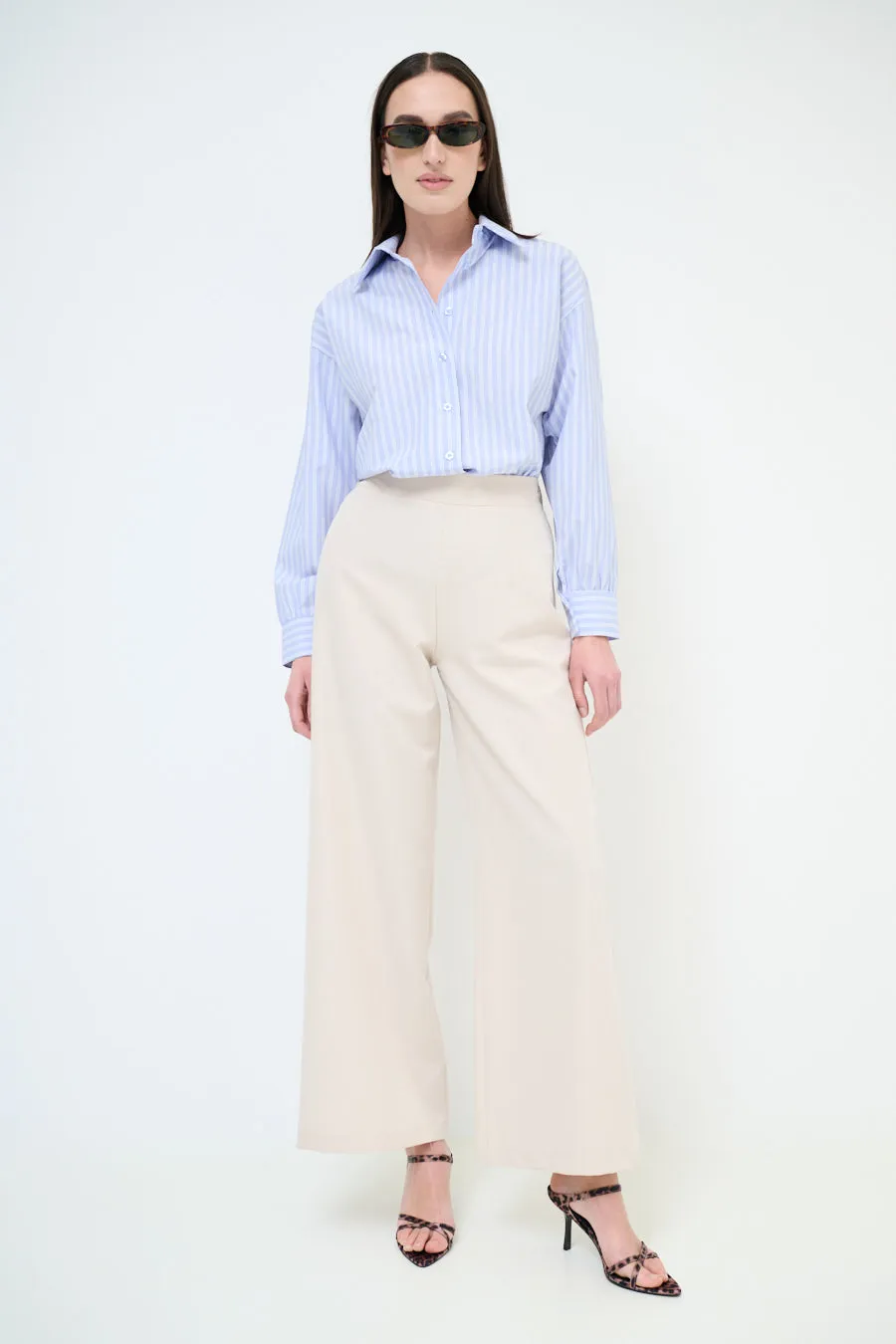 High-waisted wide leg flowy trousers wholesale