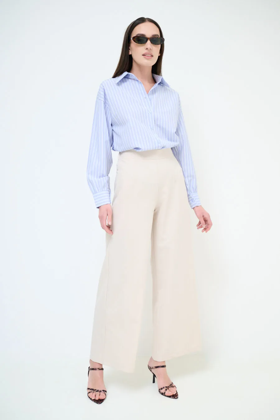 High-waisted wide leg flowy trousers wholesale