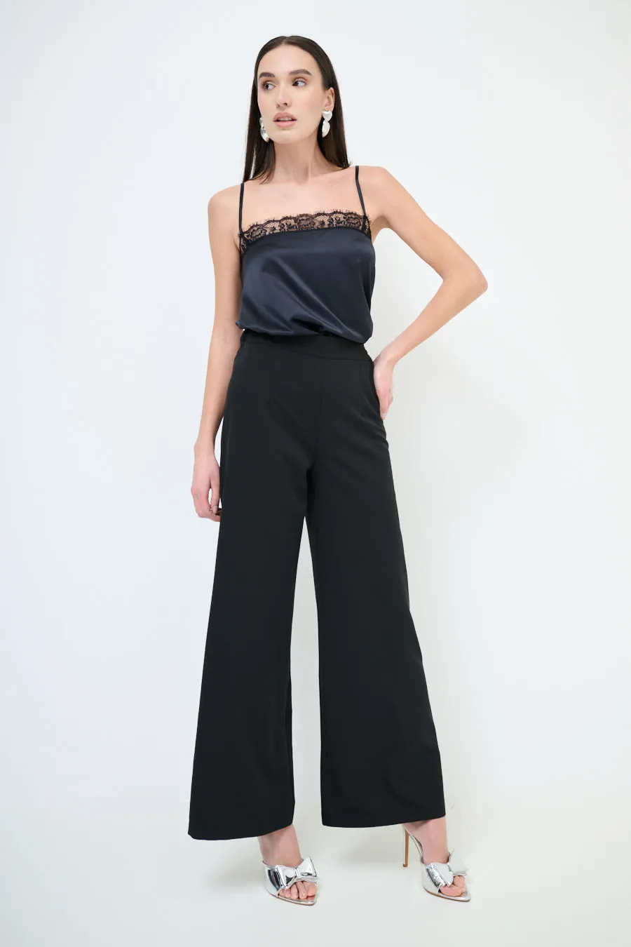 High-waisted wide leg flowy trousers wholesale