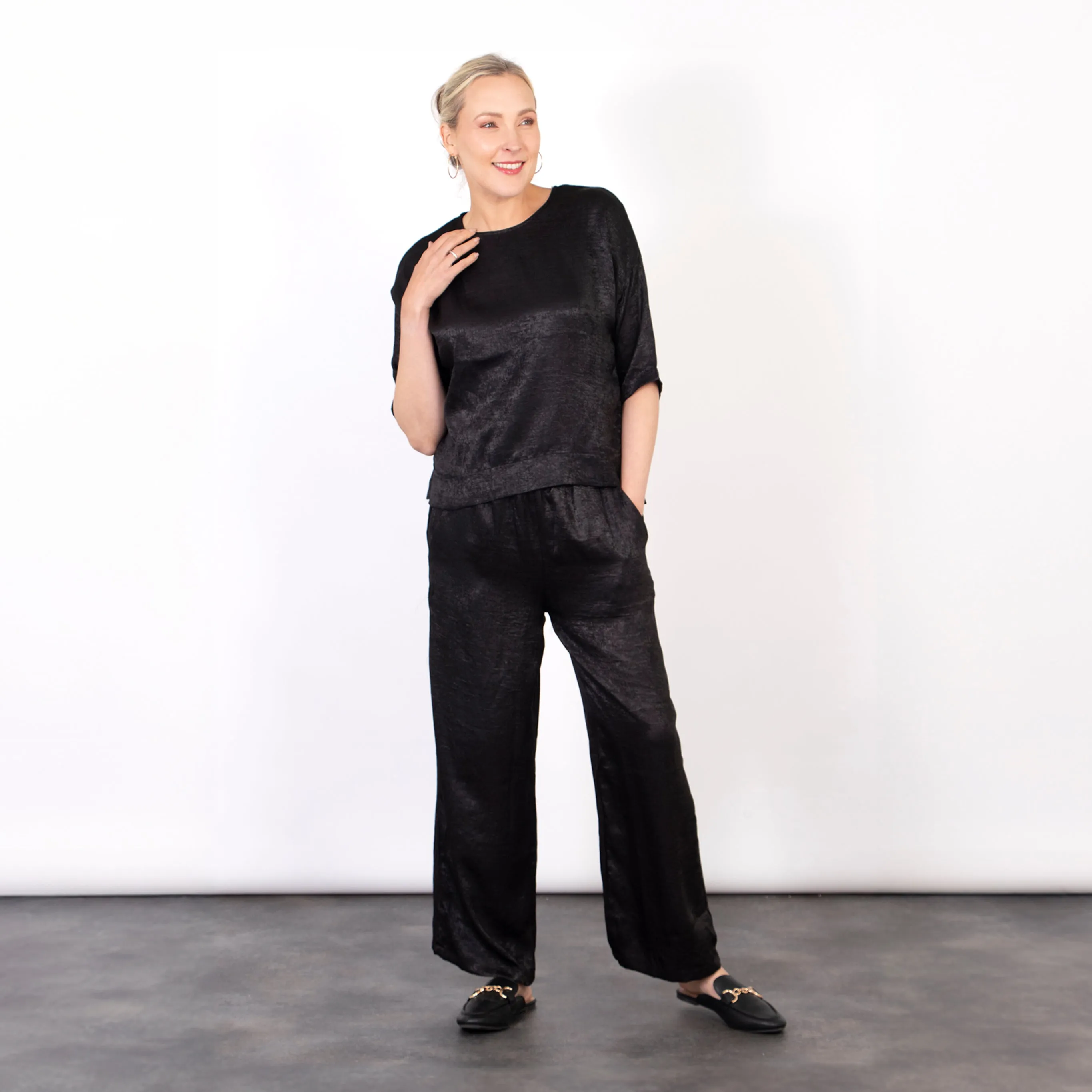 Lena Wide Leg Trouser - Black, Metallic