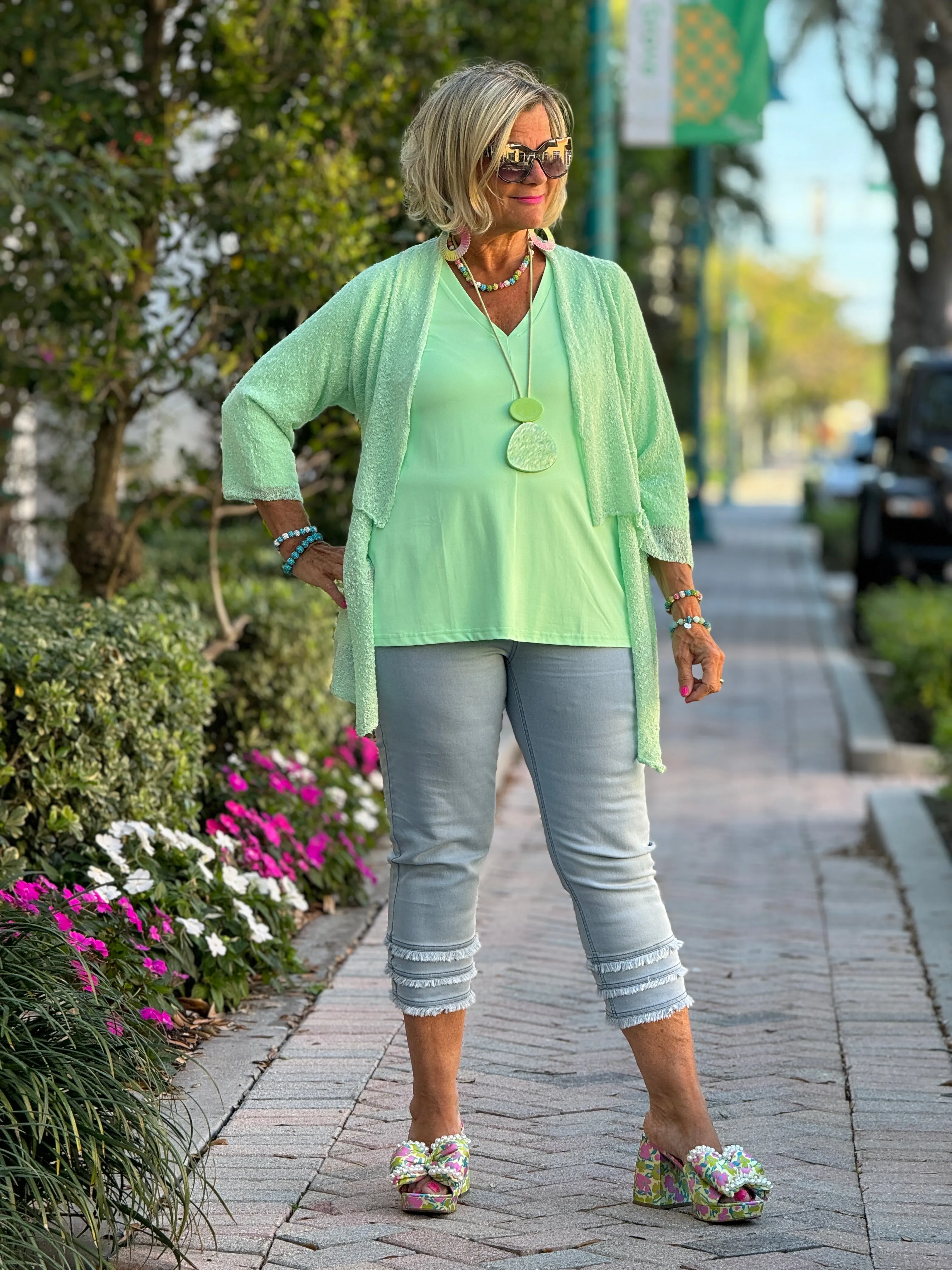 LULU-B FRINGE FADED DENIM CAPRI