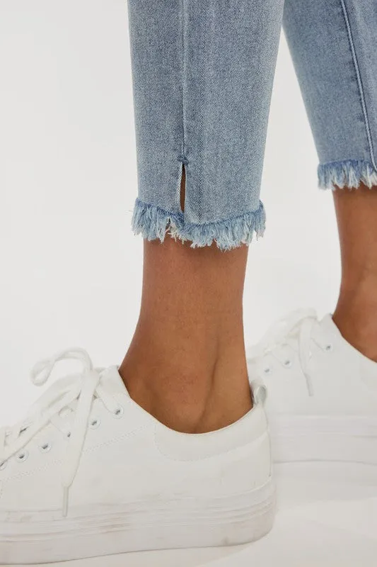 Monroe High Rise Straight Fit Jeans
