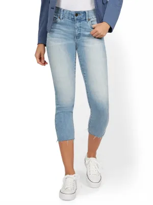 Mya Curvy High-Waisted Sculpting No Gap Super-Skinny Capri Jeans - Vector Blue