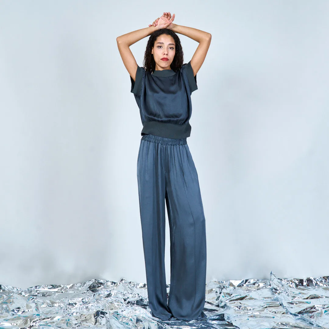 Relaxed wide-leg trousers wholesale