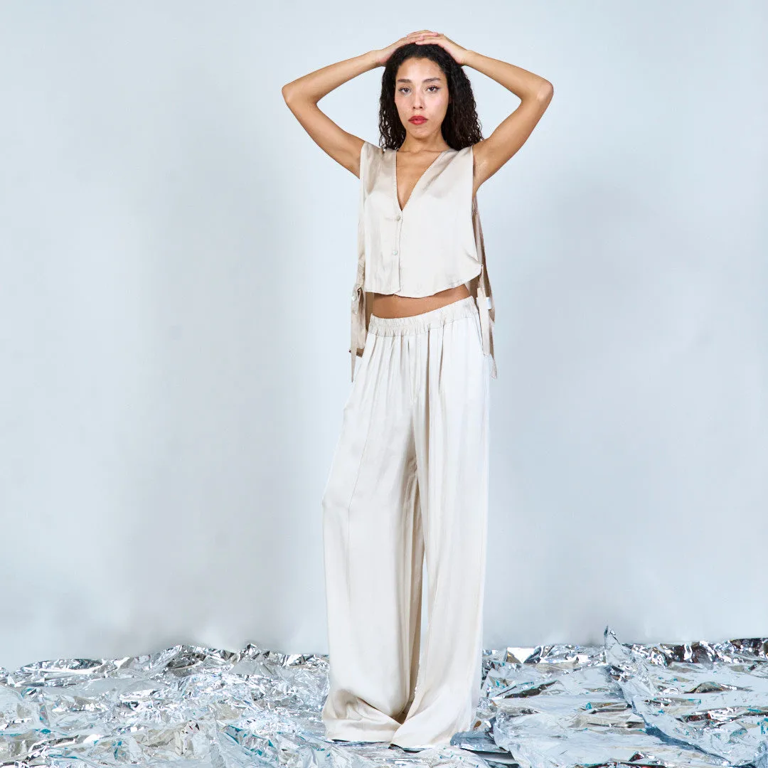 Relaxed wide-leg trousers wholesale