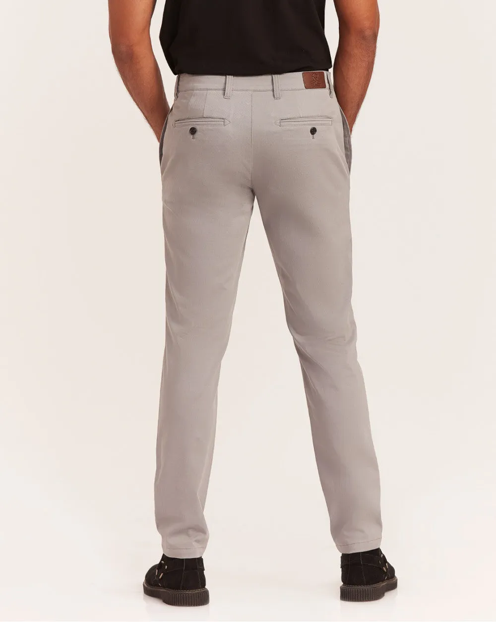 Tapered Fit Chinos With Straight Pockets - Grey