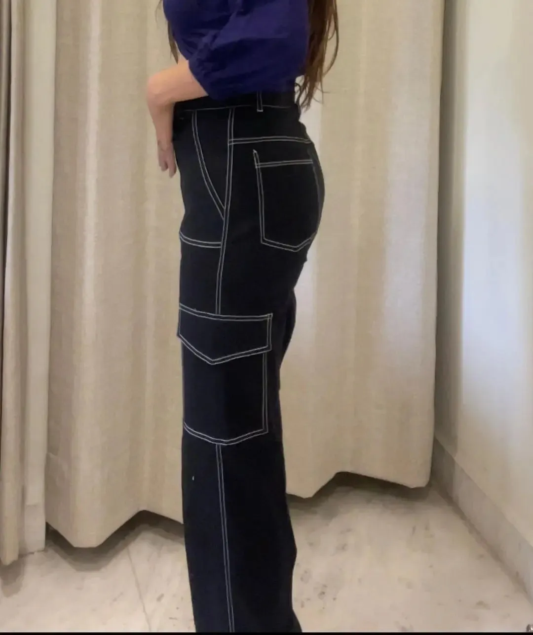 White top stitch utility pants